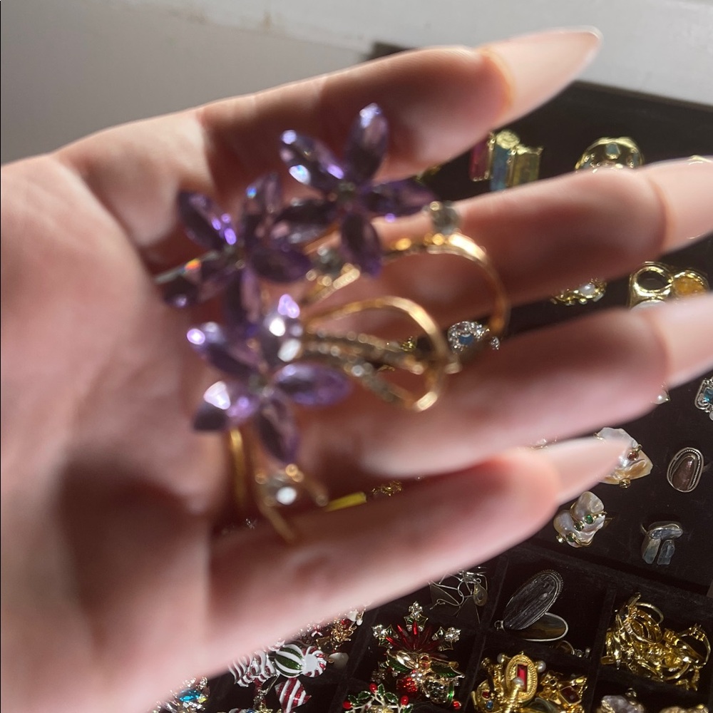 Brooch